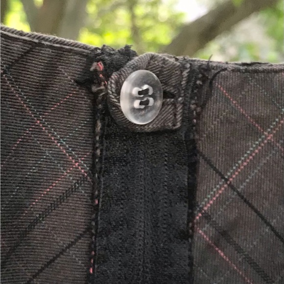 Pleated Plaid Mini-Skirt - Picture 5 of 6